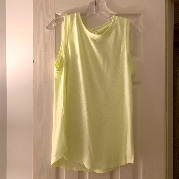 Athleta Breezy Tank S - Picture 3 of 3